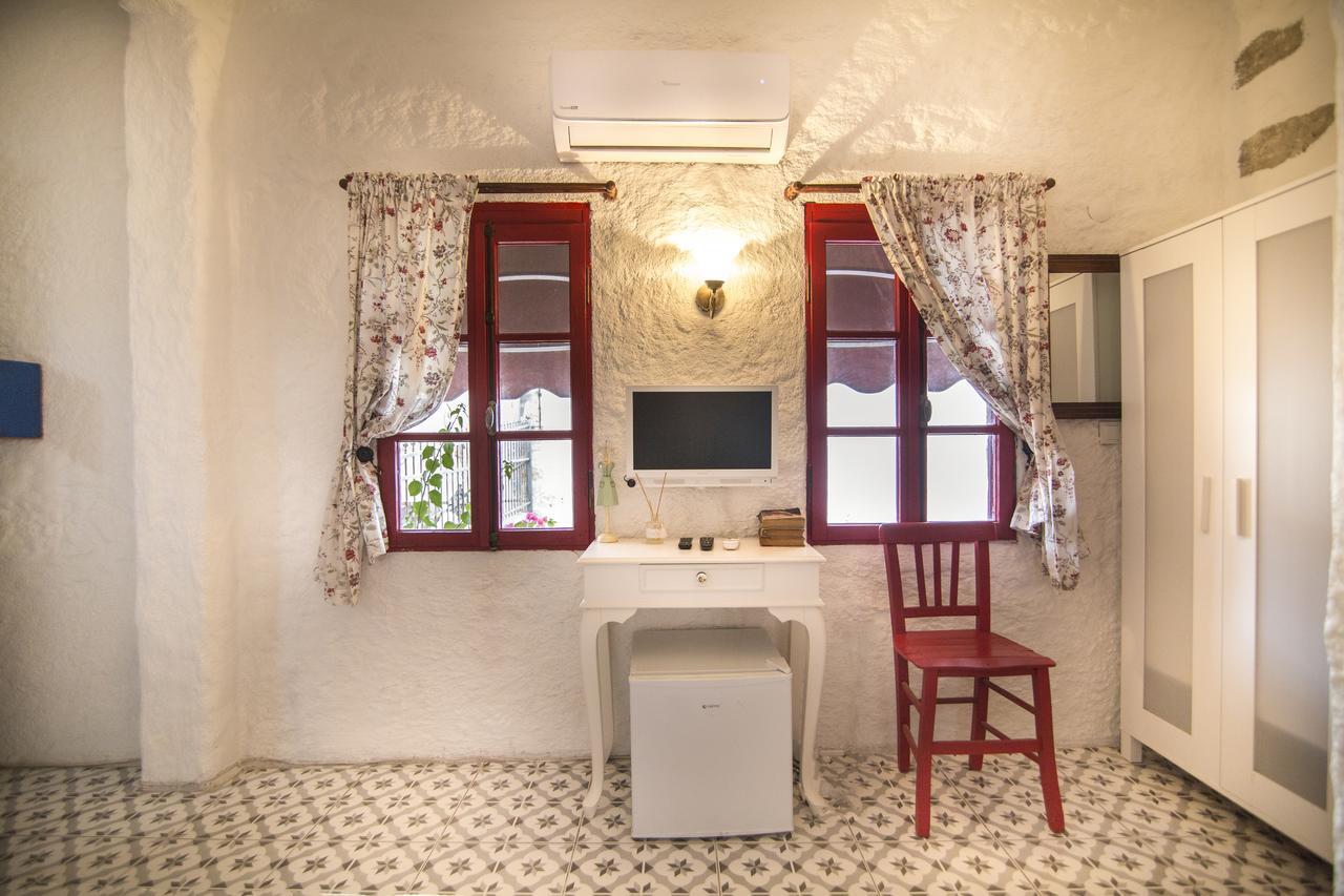 Afet Hanim Konagi Alacati Exterior photo